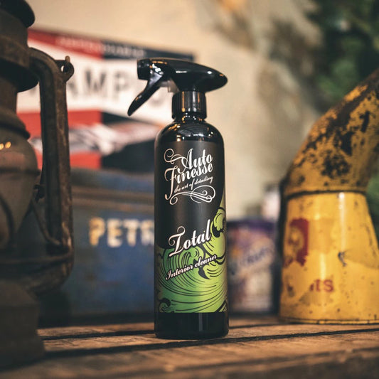 【AUTO FINESSE】トータル インテリアクリーナー